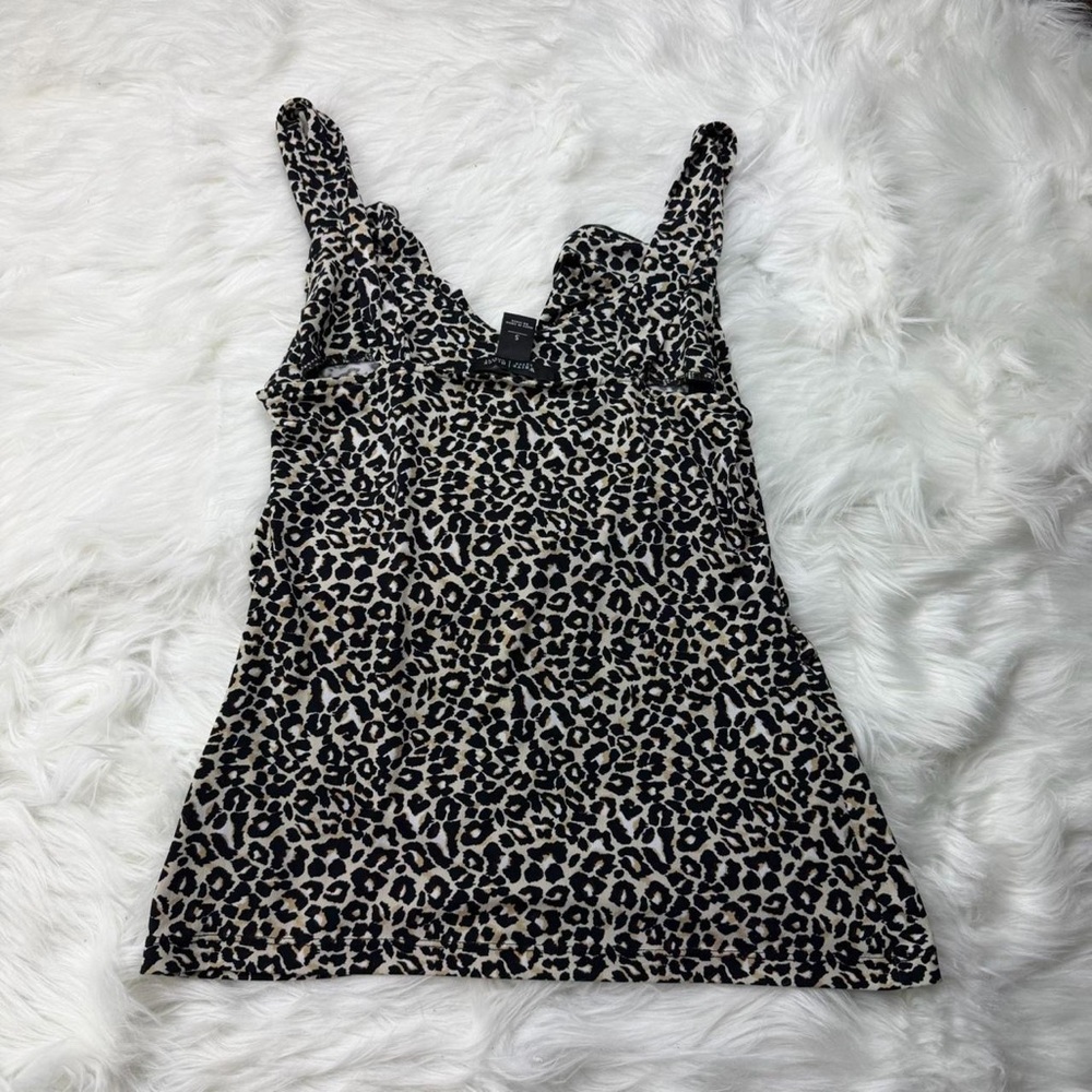 Leopard Print Ruffle Tank - Picture 2 of 4